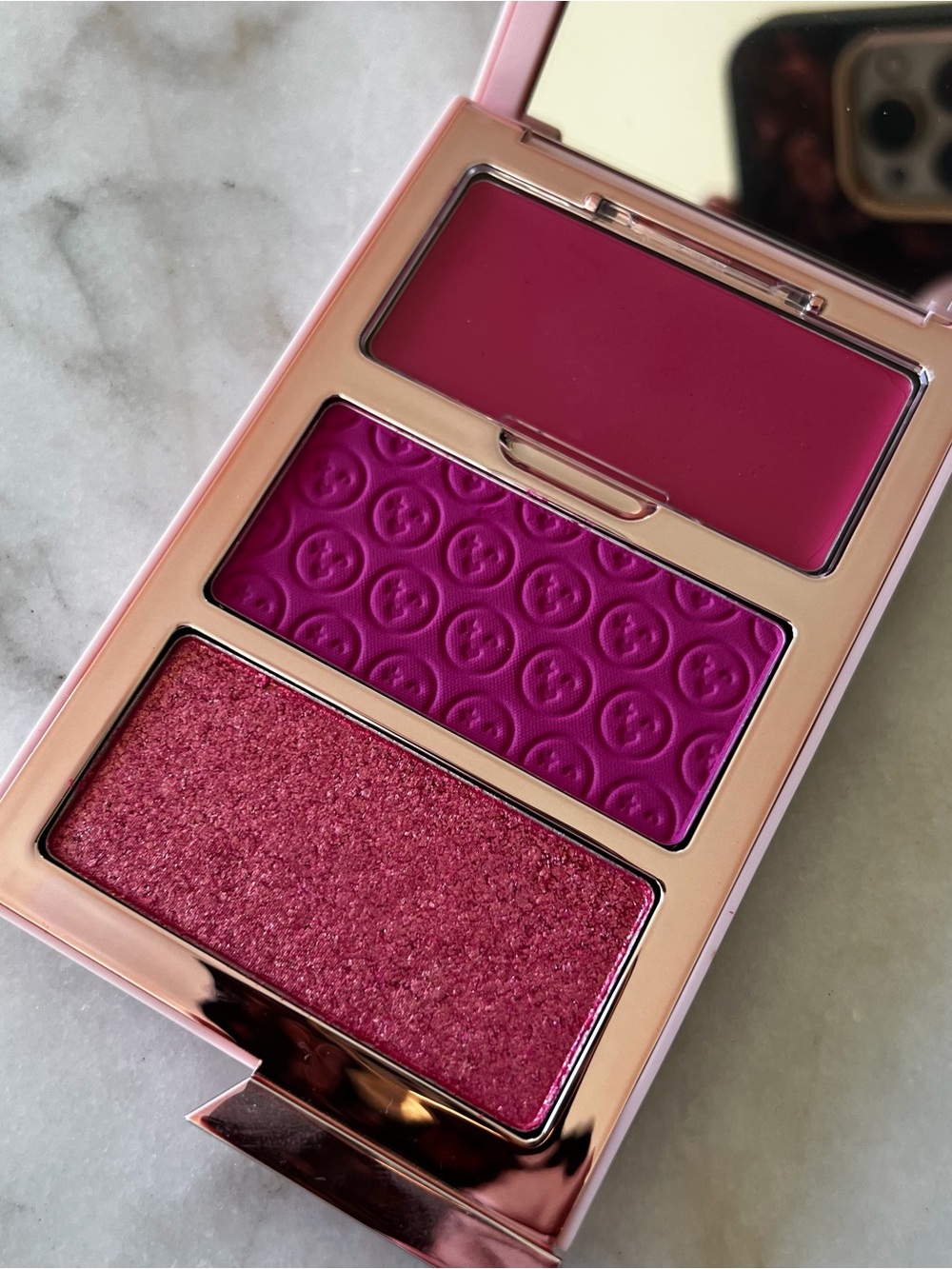 One/Size Cheek Clapper 3D Blush Trio - Gworly Pop
